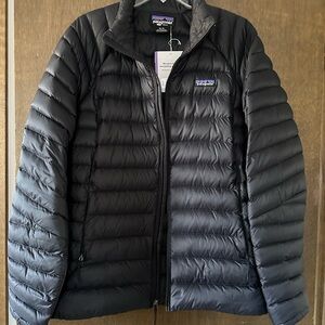 Patagonia Black Puffer Jacket Women’s XL NWT